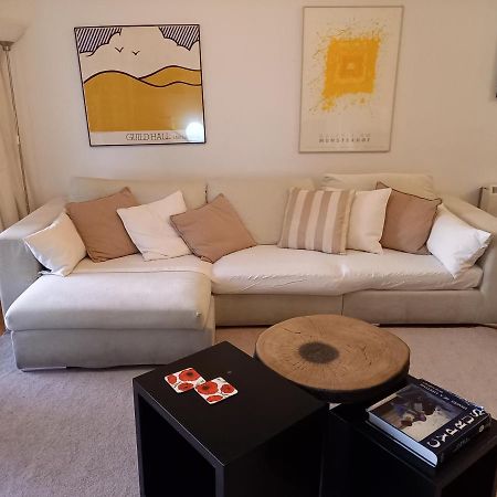 Seaside Spacious Apartment With Sea View Лимасол Екстериор снимка