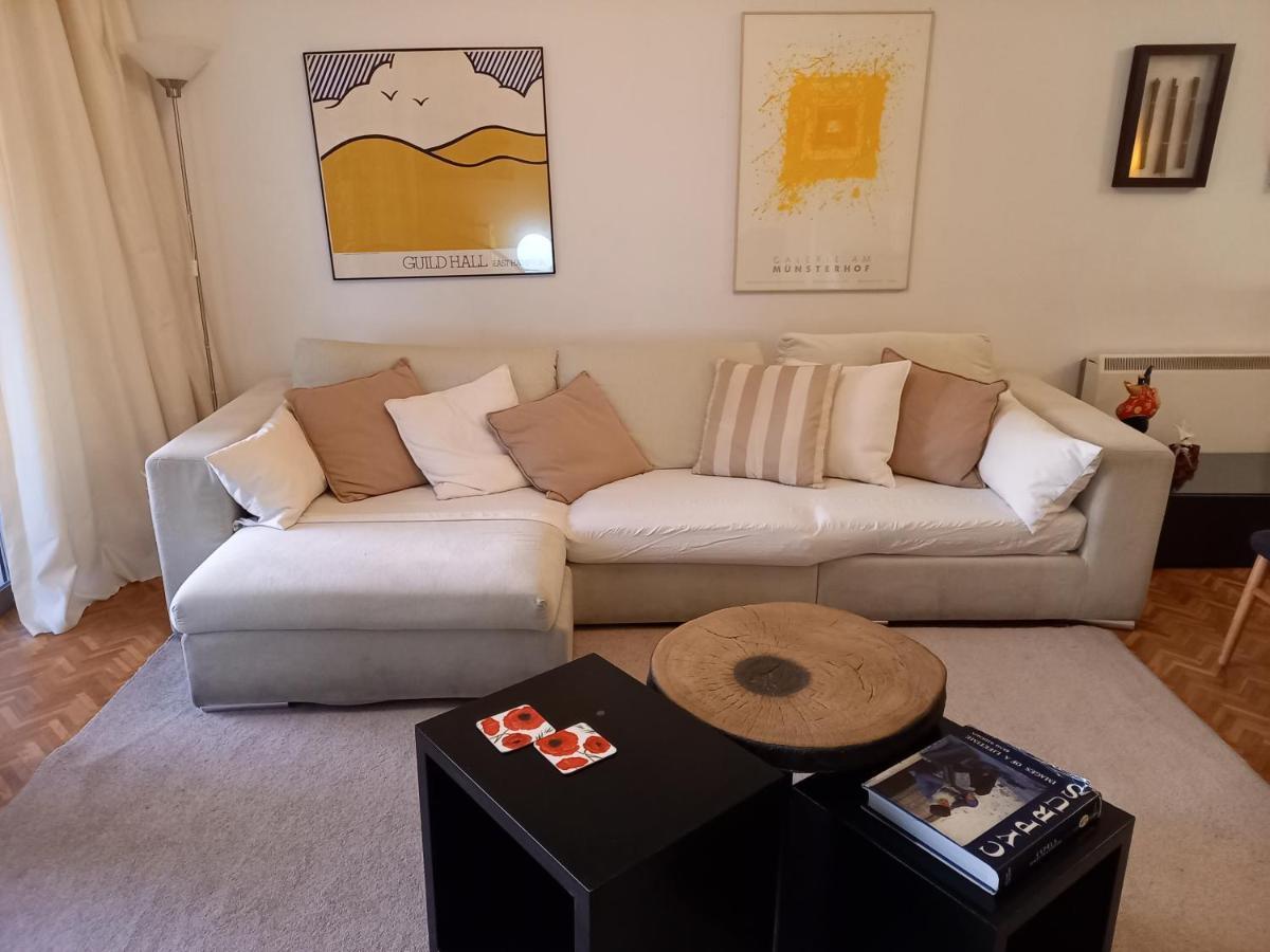 Seaside Spacious Apartment With Sea View Лимасол Екстериор снимка